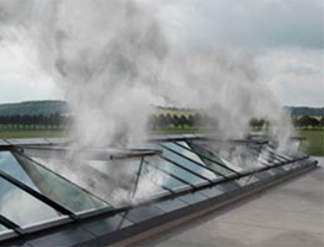 Open rooflight reducing smoke through ventilation