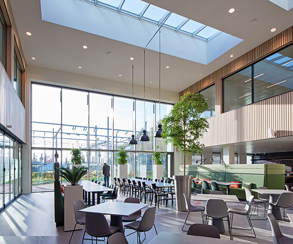 VELUX Commercial,  Verrières modulaires, Fournisseur d'énergie, Pays-Bas