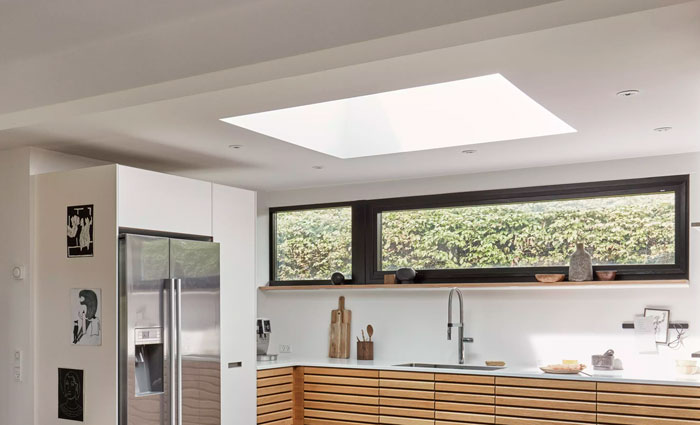 Het Lumiglaze-vlakglasproduct zorgt voor een heldere ruimte