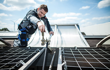 Wartung einer pneumatischen RWA-Anlage