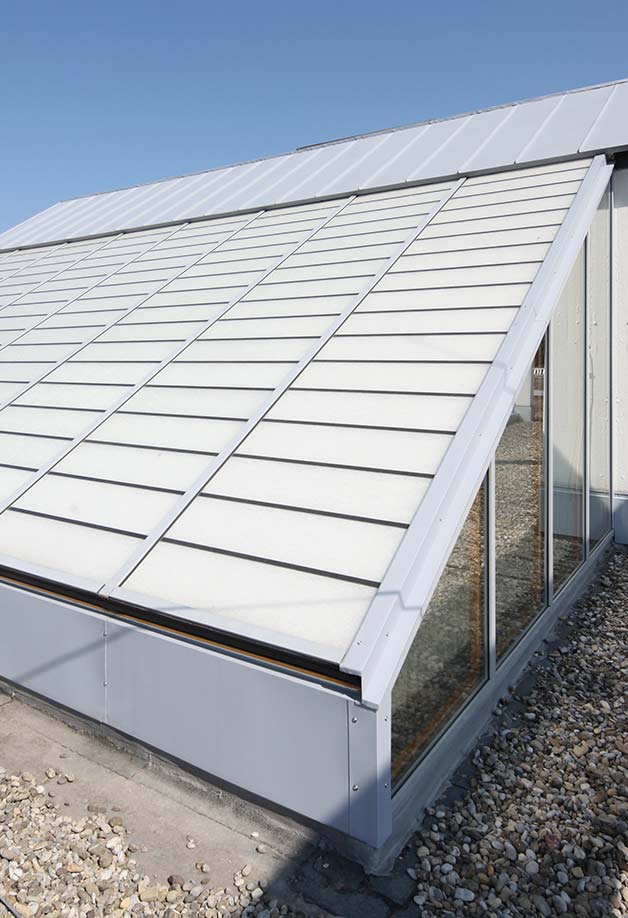   Grillodur® lichtstraten met lessenaarsdak