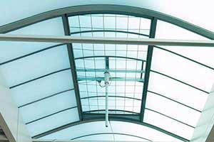 Átesés elleni védelem rendszer GRILLODUR® tetőablakokhoz – belső 