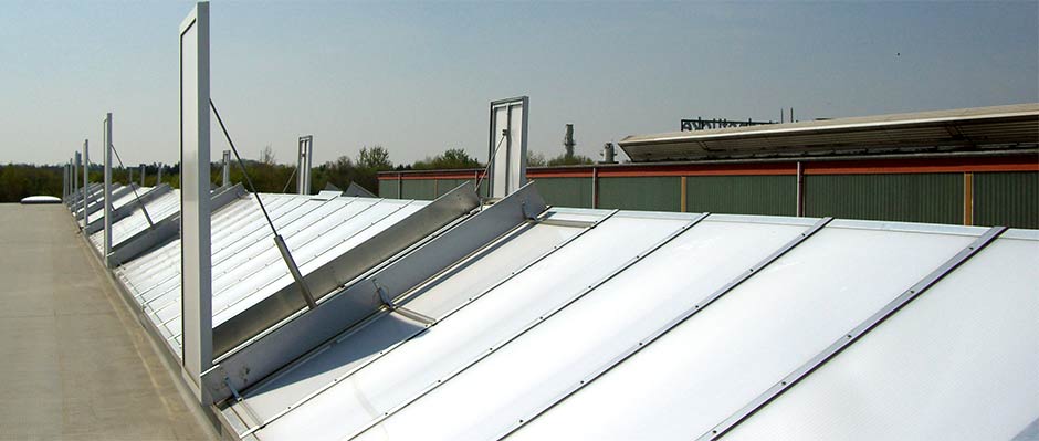 Sattellichtband VARIO-THERM-S mit Rauchabzugsklappen