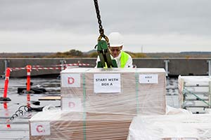 Grutage et emballage de verrière