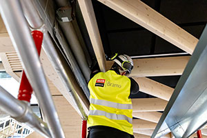 Installasjon fra VELUX Commercial Bramo