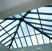 Self supporting glass pyramid